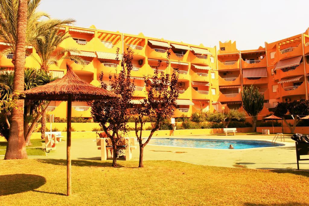 Coveta Beach Apartament El Campello Kültér fotó